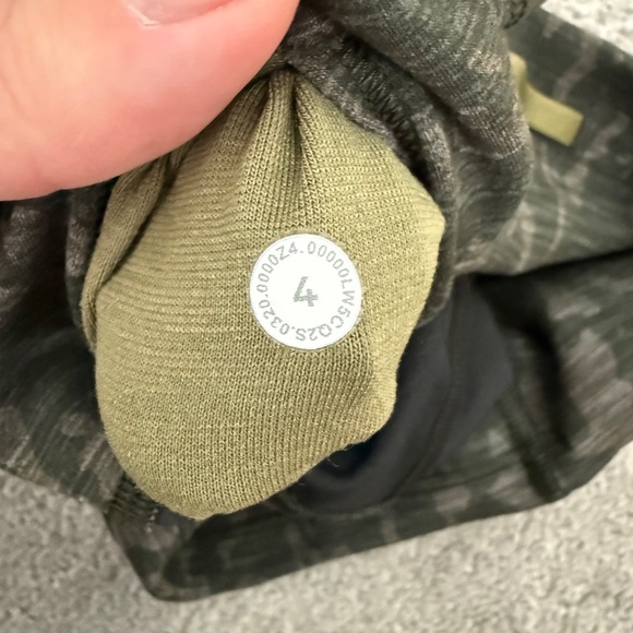 Lululemon Wunder Train 25” legging - Picture 6 of 6